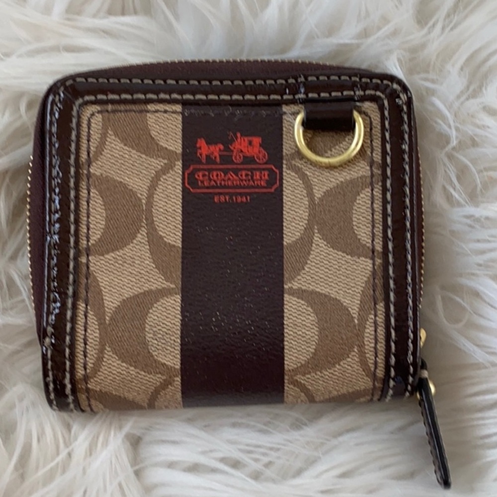 RARE Vintage Coach Brown and Tan Wallet